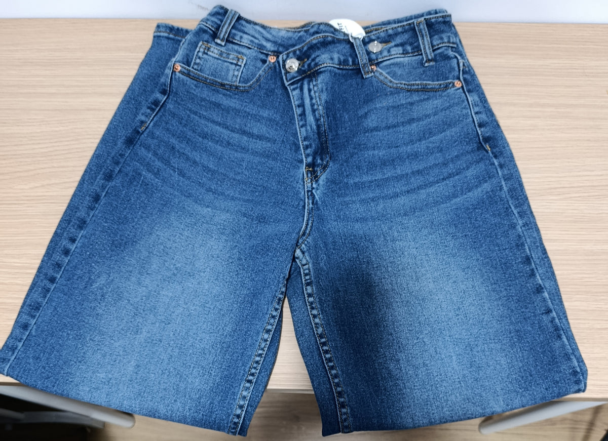 Jeans Ballon con Pretina Cruzada – Azul Medio