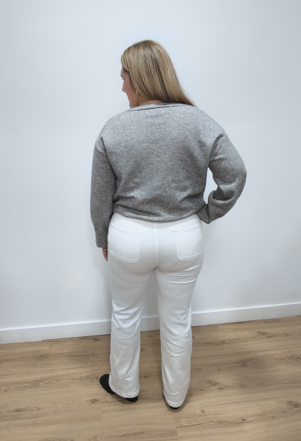 🤍 Pantalón blanco de tiro alto