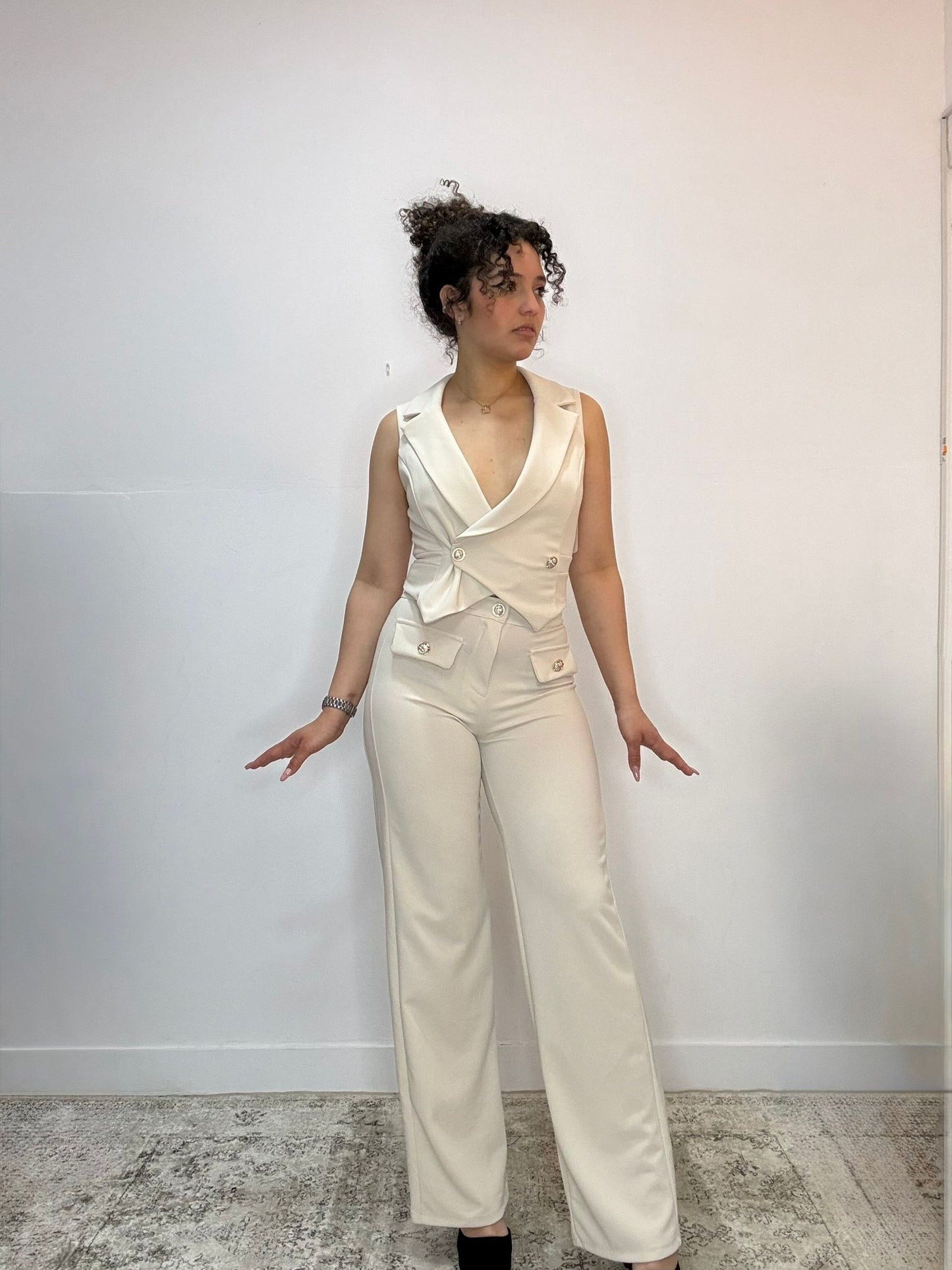 Conjunto elegante que estiliza y enamora 🤍