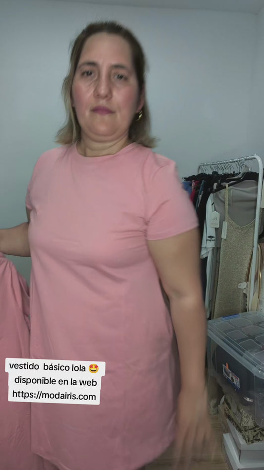 Vestido Básico Cuello Redondo con Bolsillos